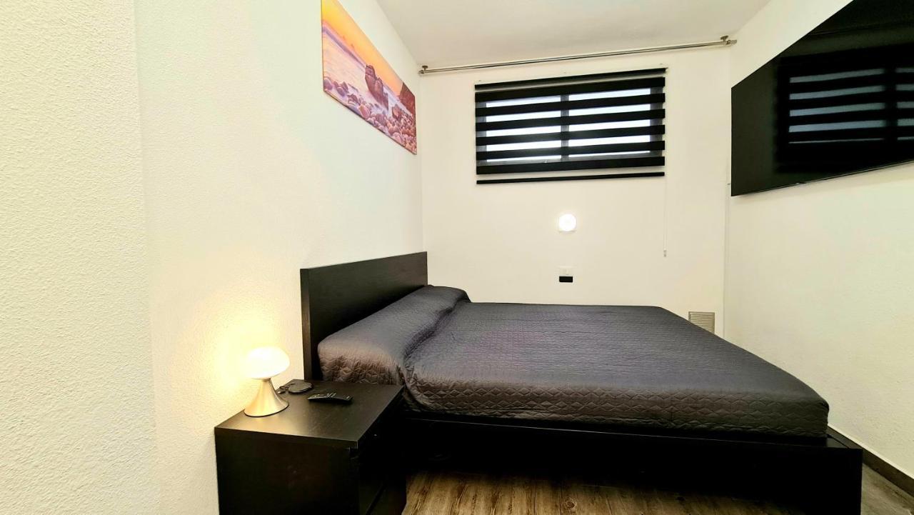 Oceanfront Deluxe-45M,Heated Pools,2Aircondition, 2Tv-65",Dishwasher,600Mb,Lift,Amadores View ! Playa Del Cura  Luaran gambar